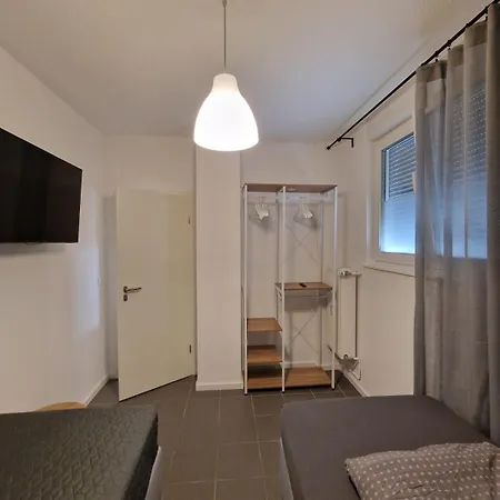 Appartement Amalfi A12 - 8 Betten - 4 - Neu Renoviert!! Dreieich