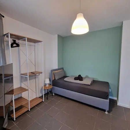 Appartement Amalfi A12 - 8 Betten - 4 - Neu Renoviert!! Dreieich